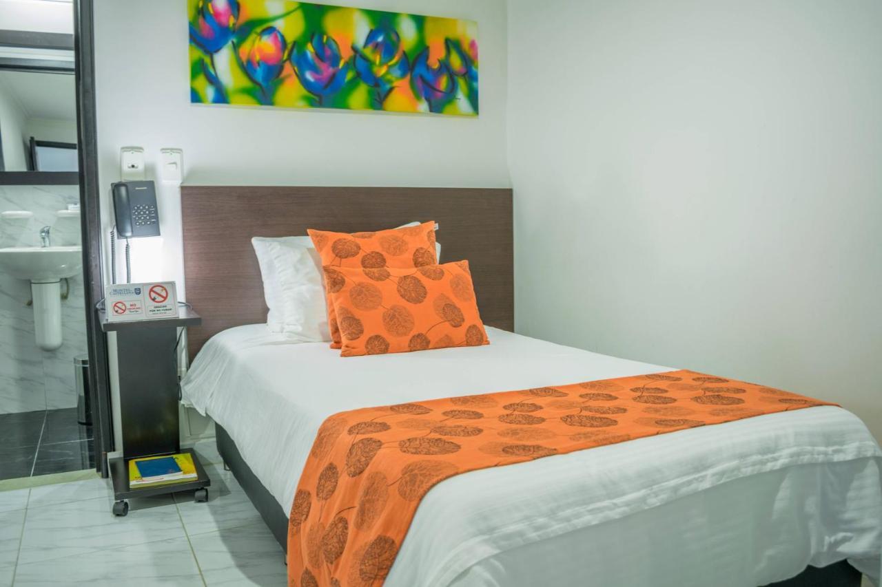 Hotel Montes De La Castellana Armenia  Εξωτερικό φωτογραφία
