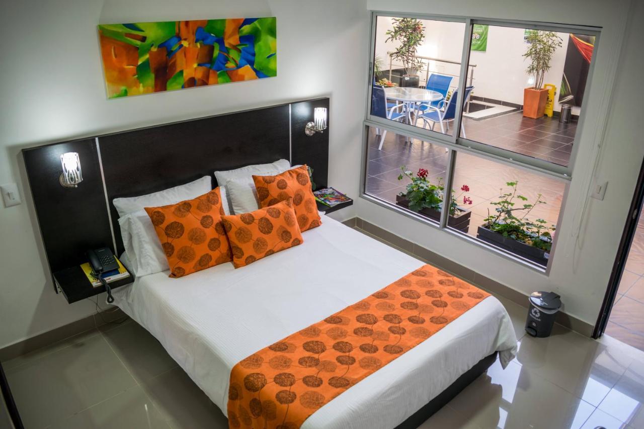 Hotel Montes De La Castellana Armenia  Εξωτερικό φωτογραφία
