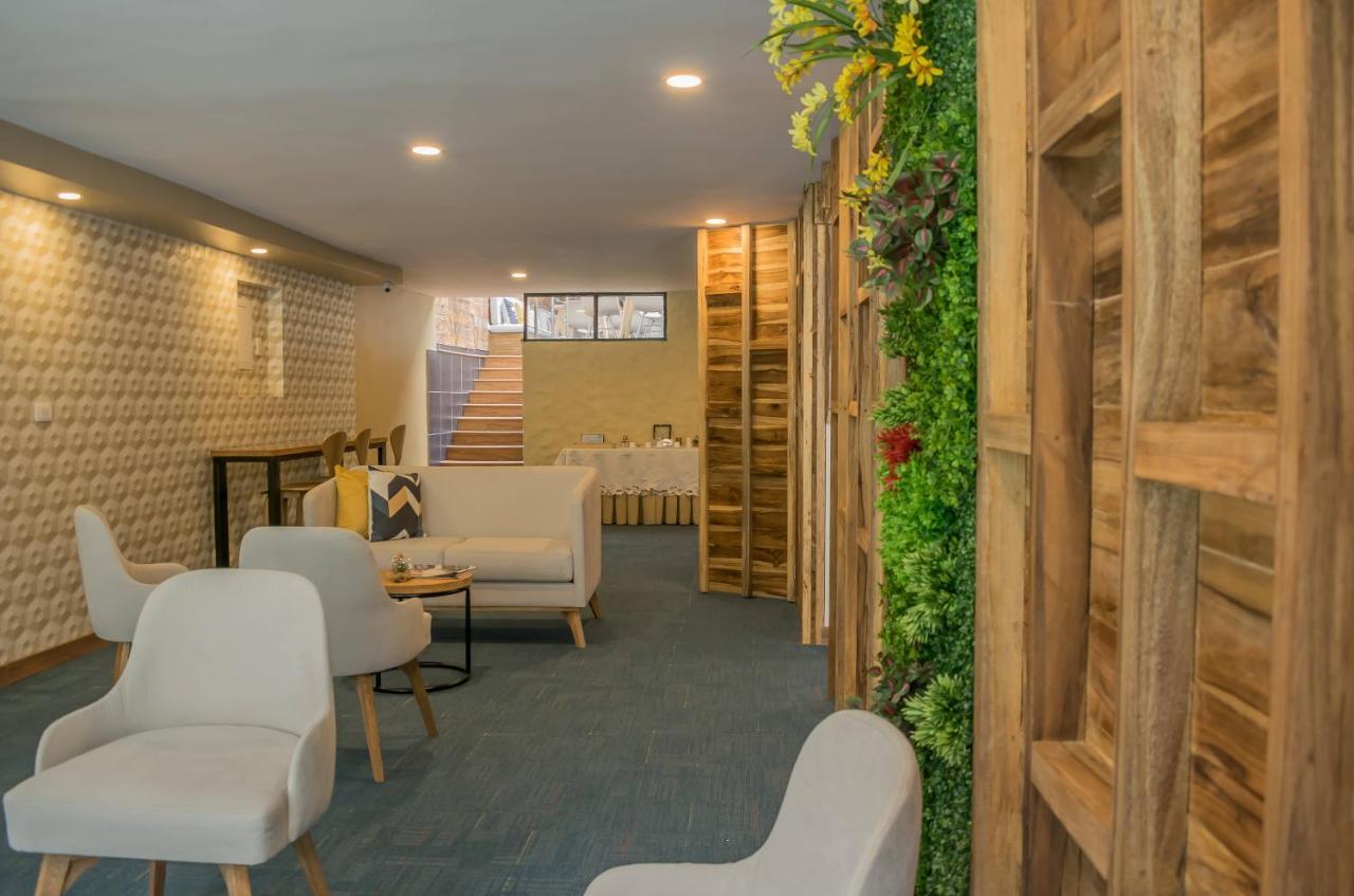 Hotel Montes De La Castellana Armenia  Εξωτερικό φωτογραφία